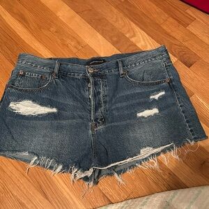 Gently worn women’s cutoff jean shorts  by Aeropostale. Size 16